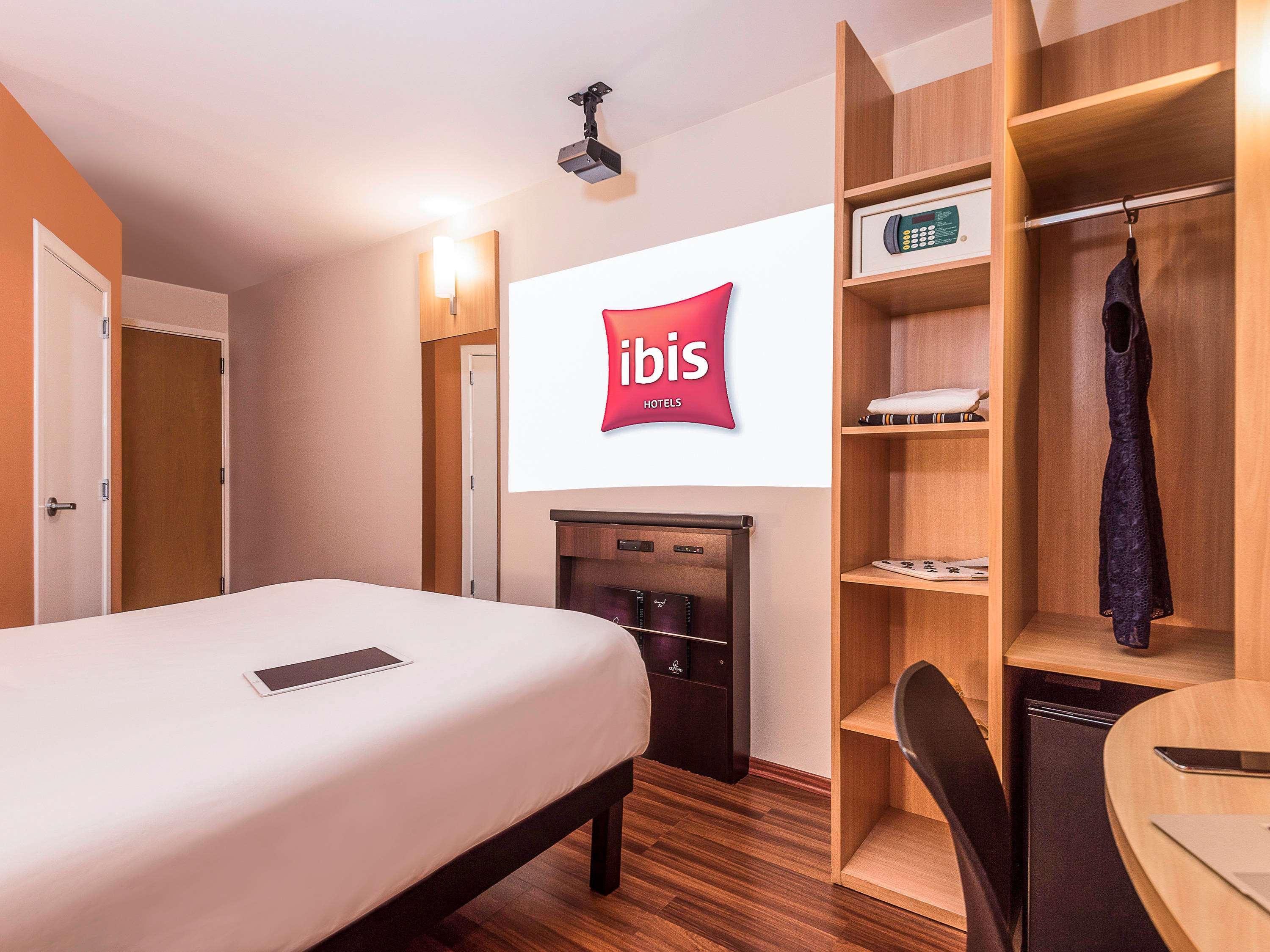 Ibis Santiago Las Condes Exteriér fotografie