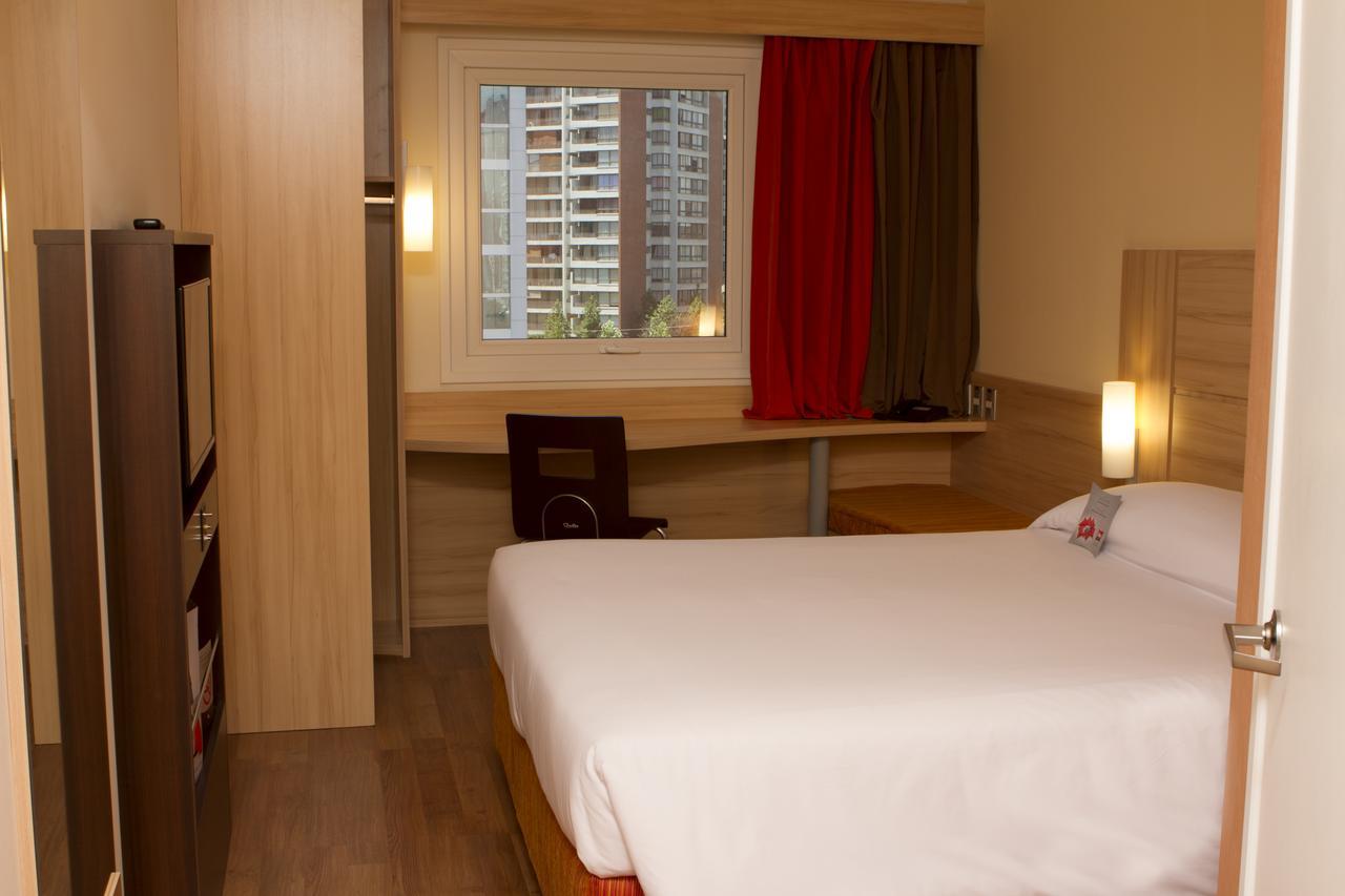 Ibis Santiago Las Condes Exteriér fotografie